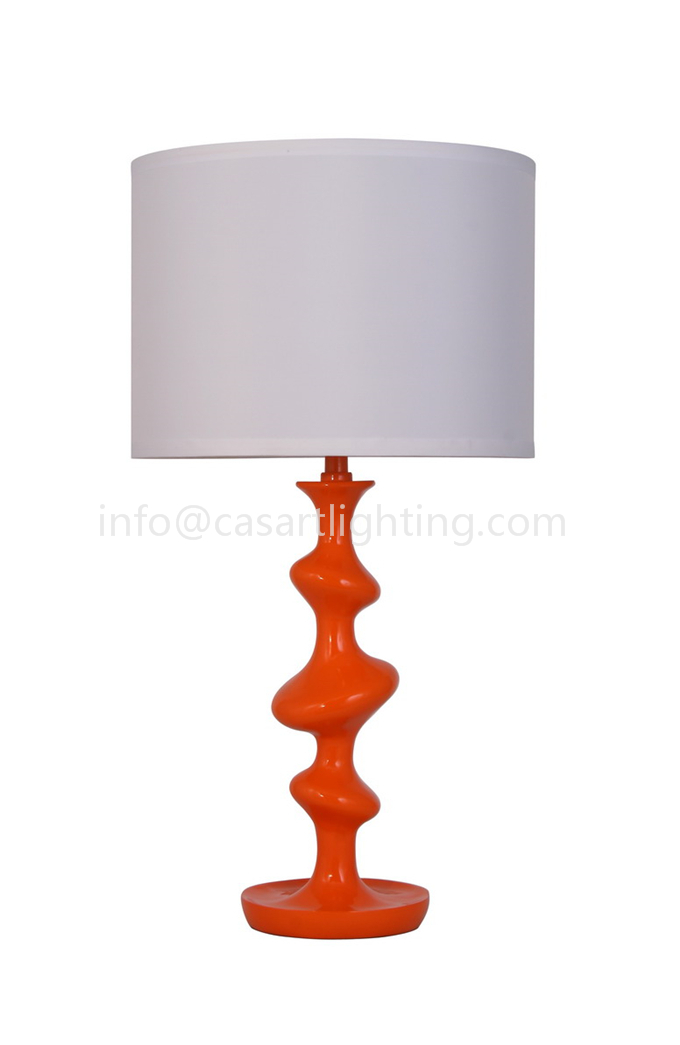 Table lamp