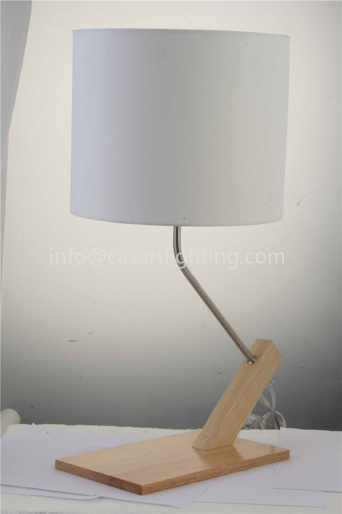 Table lamp