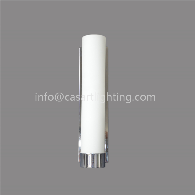 Wall fixture